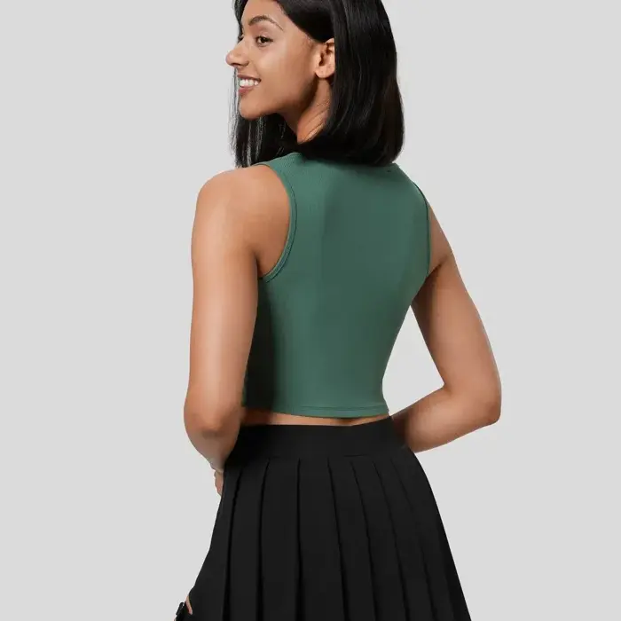 tight-crop-tops-women.jpg