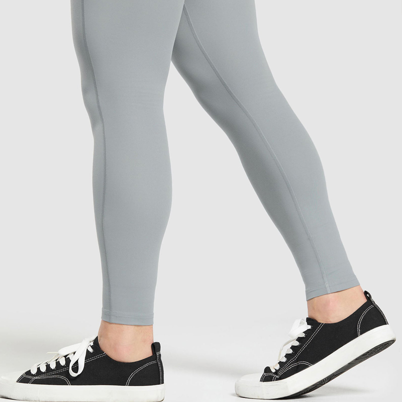 yoga clothes women.jpg