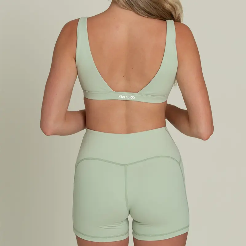 sports-bra-women.jpg