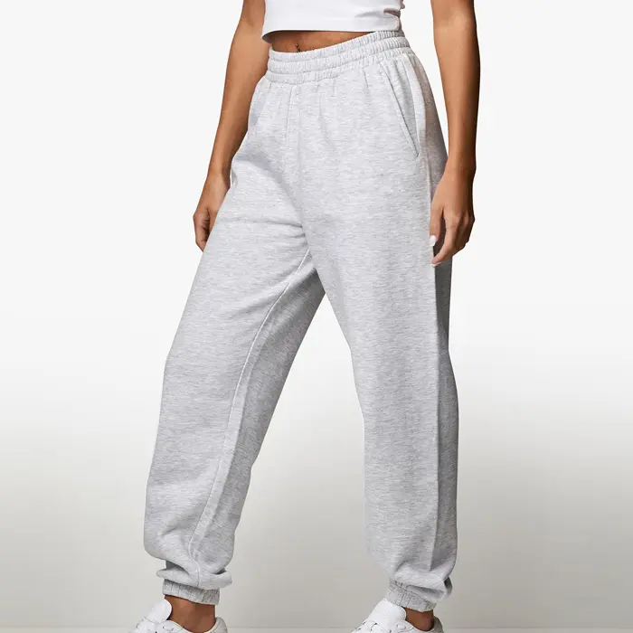 woman-customized-track-suit.jpg