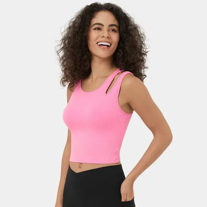 women-sports-crop-tops8px