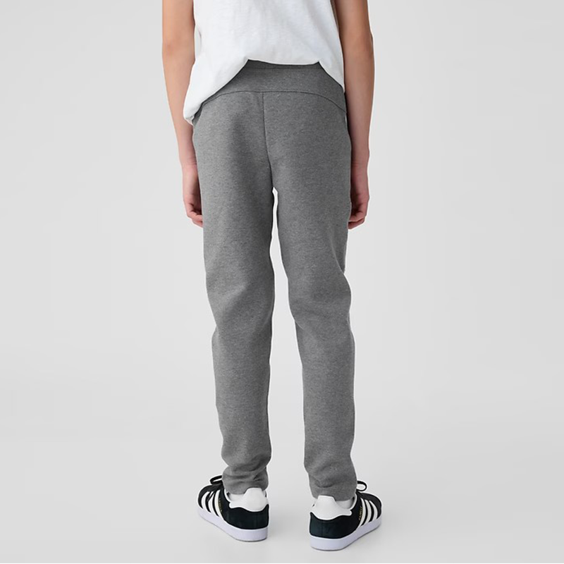 kids slim fit jogger.png